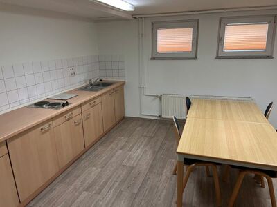 edc653e226af4aa4835275ad28d3adea